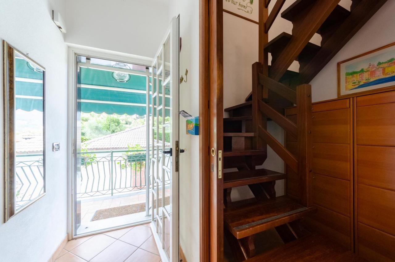 Ca' Do Pescou, Charming 2,Bedroom Apartment With Stunning Hill Views Overlooking The Greenery Rapallo Bagian luar foto